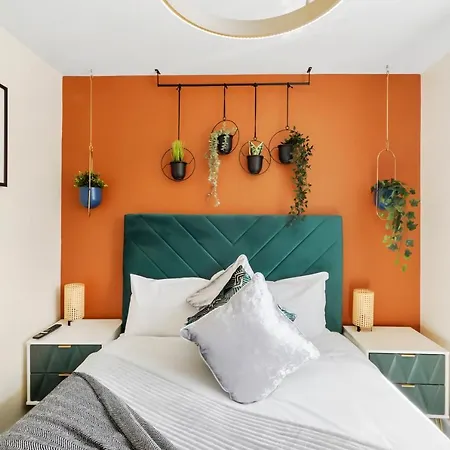 דירה Designer House In - Hot Tub - Sleeps 10